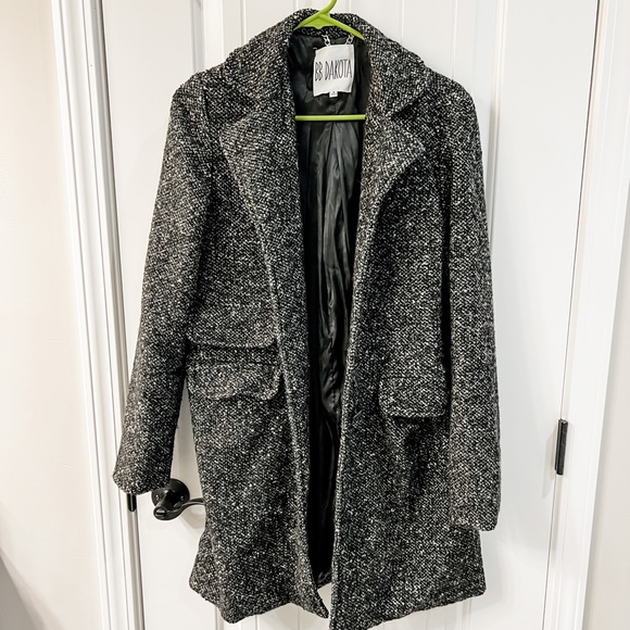 BB Dakota White and Black Peppered Overcoat Size Small - Picture 1 of 6